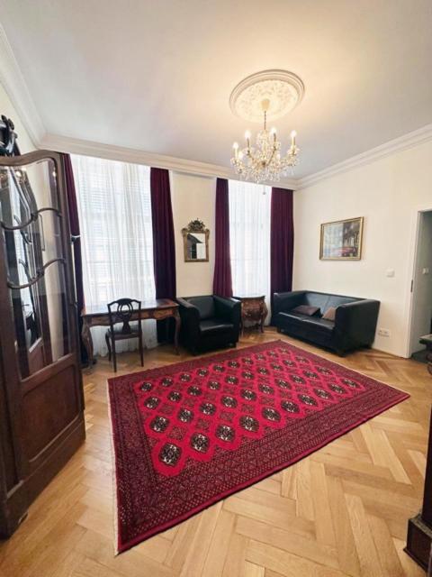 Wienerwald Residenz Baden Bagian luar foto