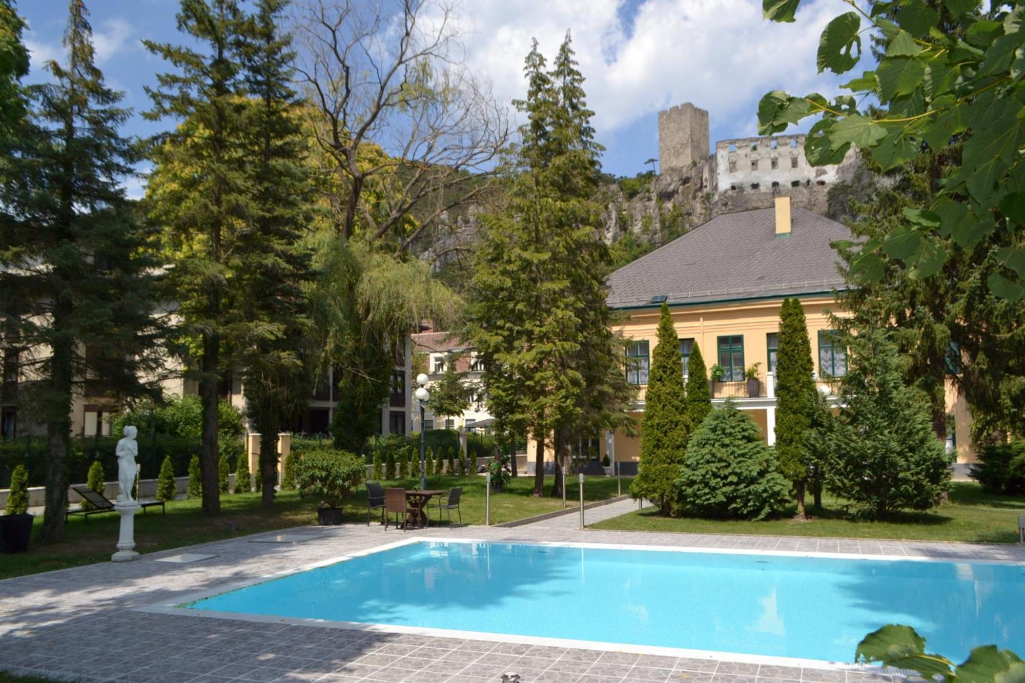 Wienerwald Residenz Baden Bagian luar foto